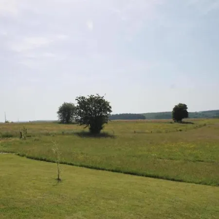 Διαμέρισμα Geraeumige Im Sauerland